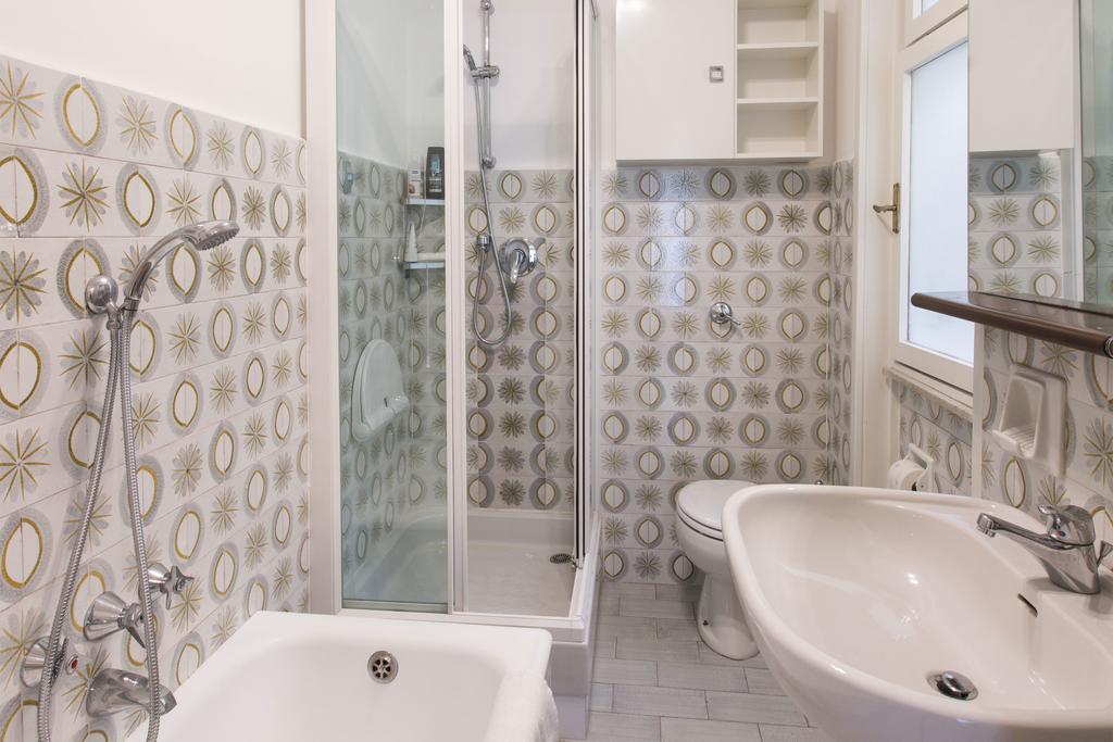 Appartement Poggio Fiorito à Rapallo Chambre photo